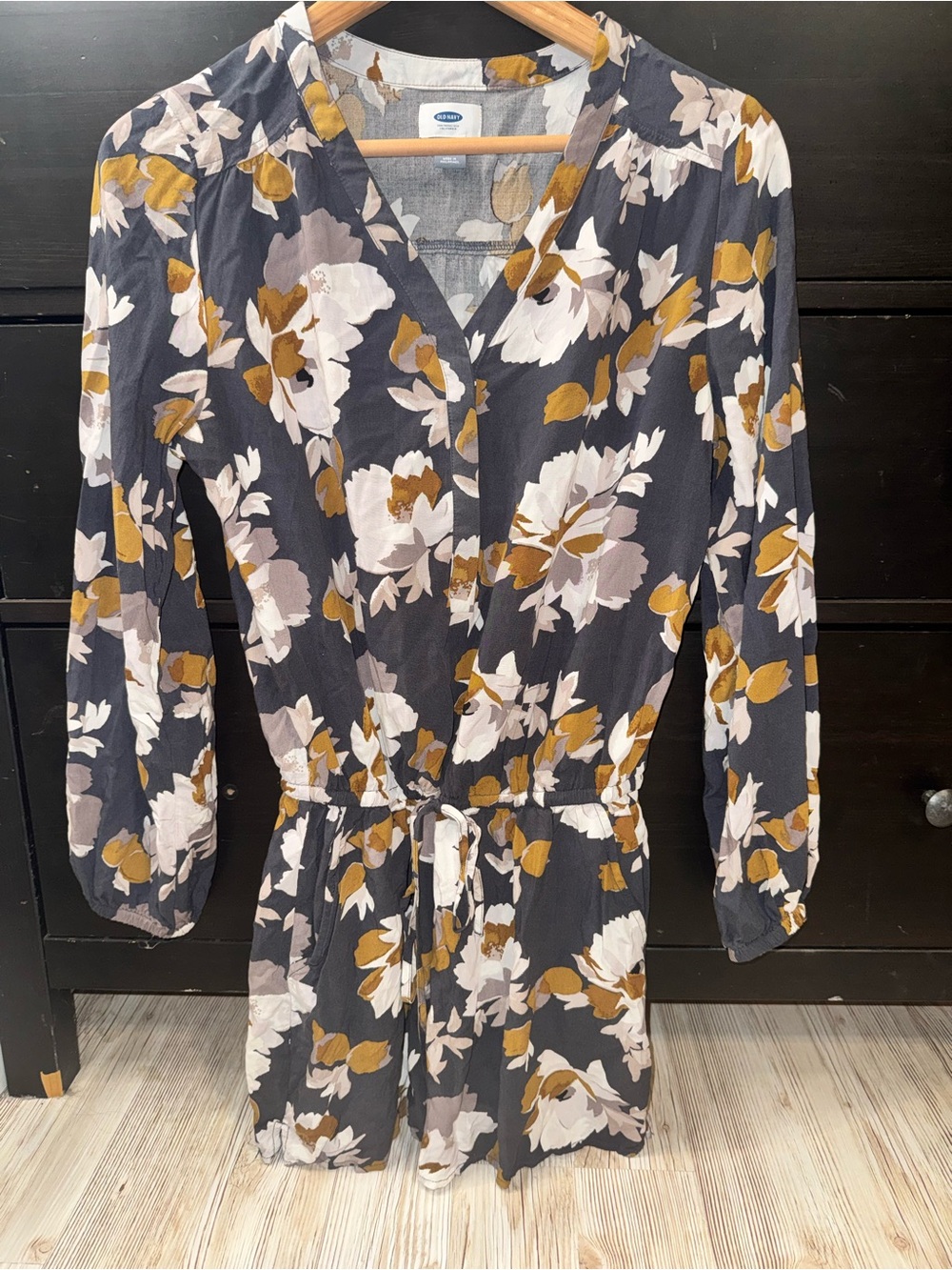 Old Navy Floral V-Neck Tie-Waist Romper in Charcoal, White & Mustard